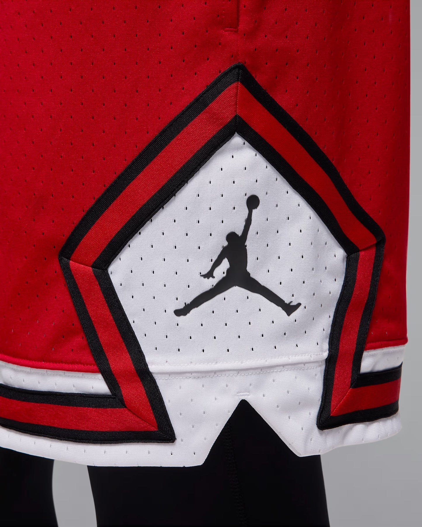 Jordan Sport
Men's Dri-FIT Woven Diamond Shorts