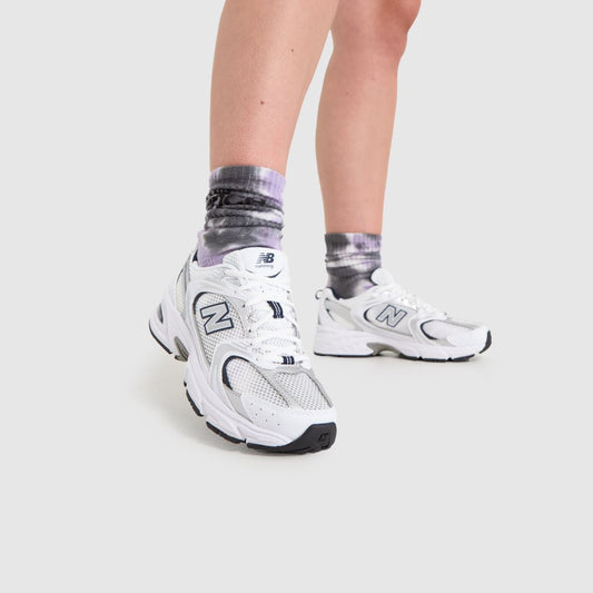 New Balance 530 in White & Silver