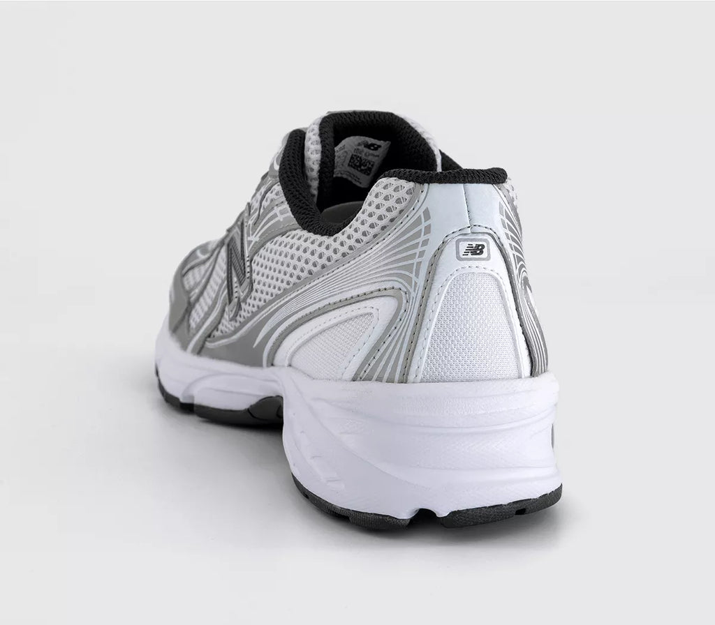 New Balance 740 White / black / silver